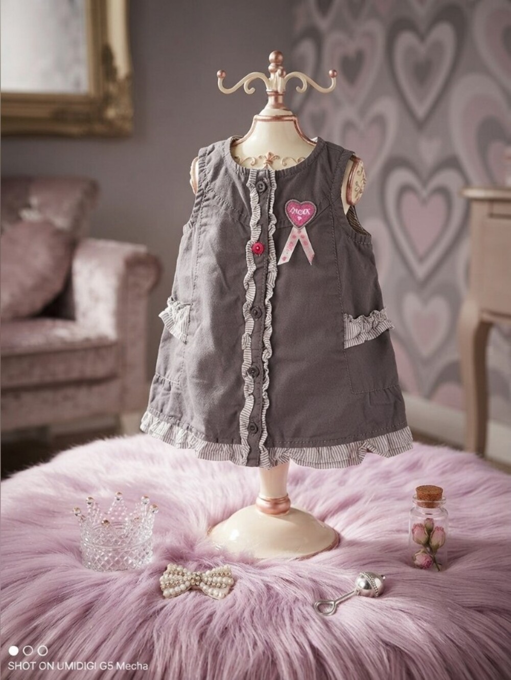 5/$100Mexx Ruffled Baby Dress with Pink Heart Patch